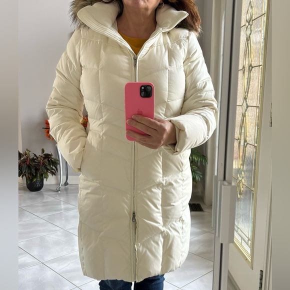 Winter Coat - Picture 7 of 8